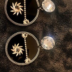 Simone Edouard Vintage Black and Silver Clip On Earrings